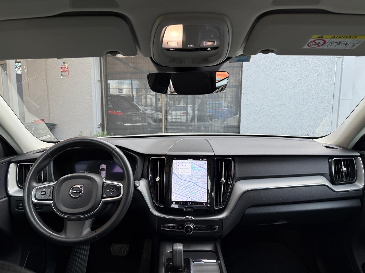 Volvo Xc60 B5 Momentun Auto AWD 2022 (98.000 Km)