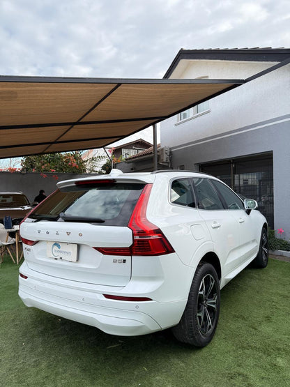 Volvo Xc60 B5 Momentun Auto AWD 2022 (98.000 Km)
