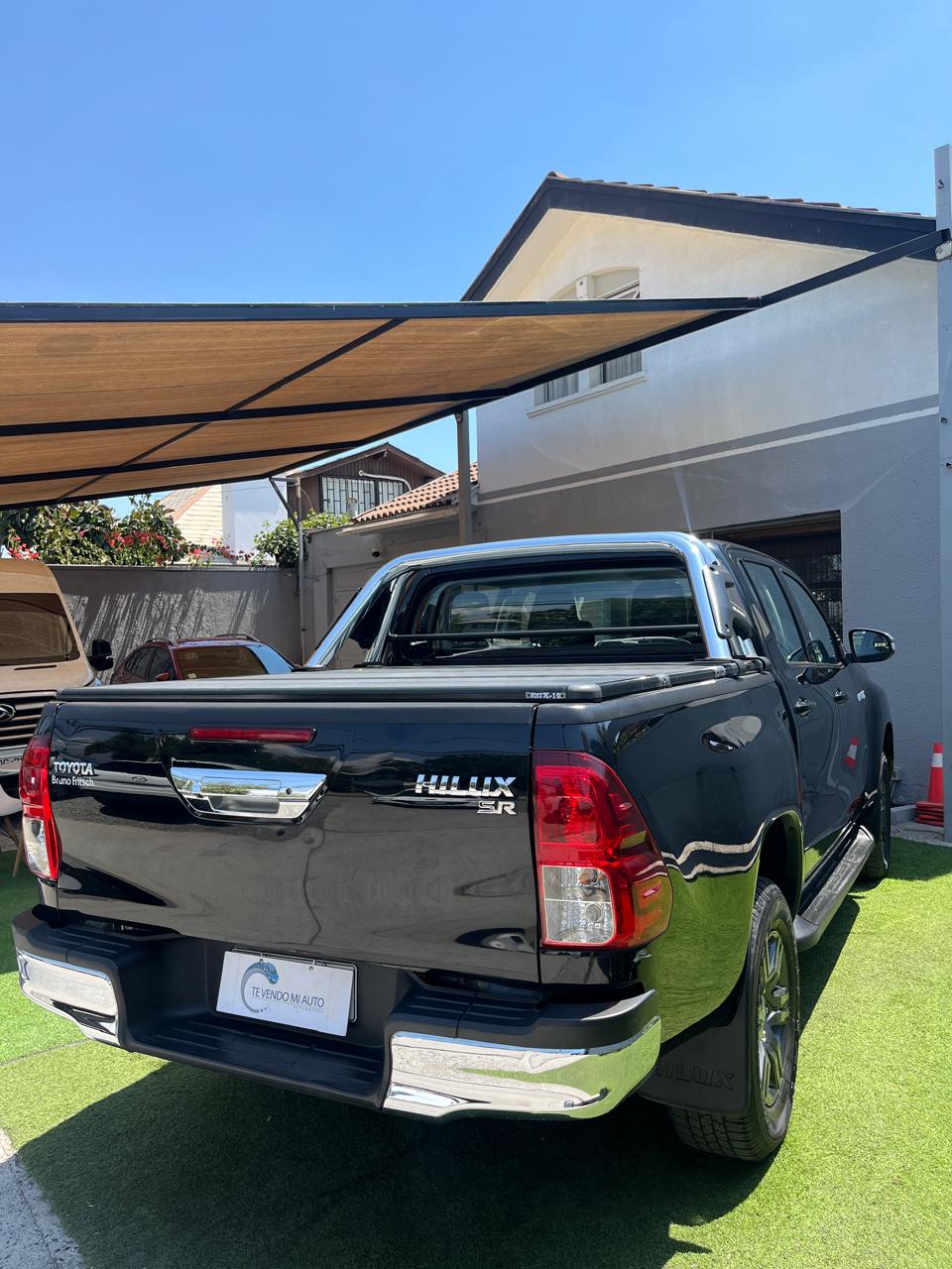 Toyota Hilux 2.7 SR 2021 (40.000 KM)