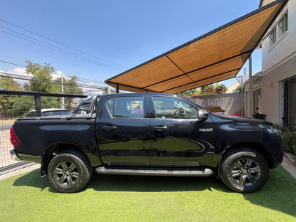 Toyota Hilux 2.7 SR 2021 (40.000 KM)