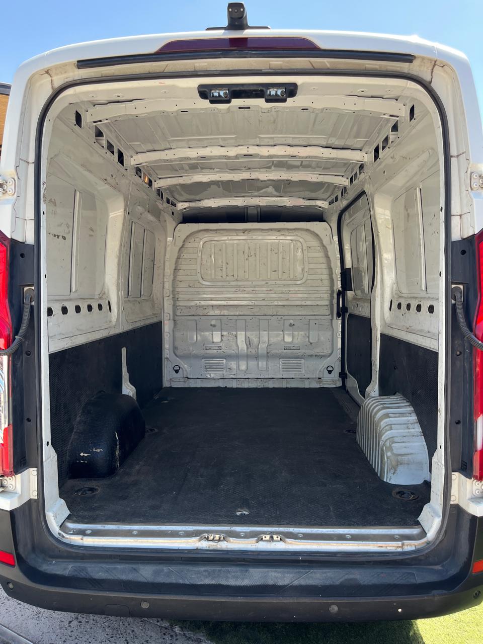 Maxus V90 Cargo 2022 (48.428 km)