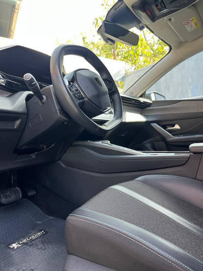 Peugeot 308 BlueHDi 1.5 AUT 2022 (49.278 Km)
