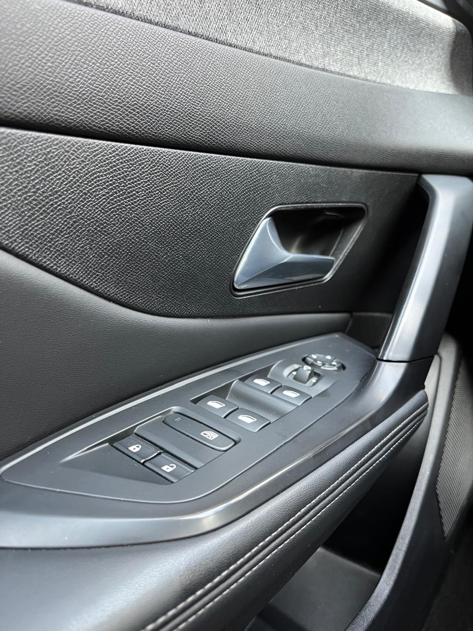Peugeot 308 BlueHDi 1.5 AUT 2022 (49.278 Km)