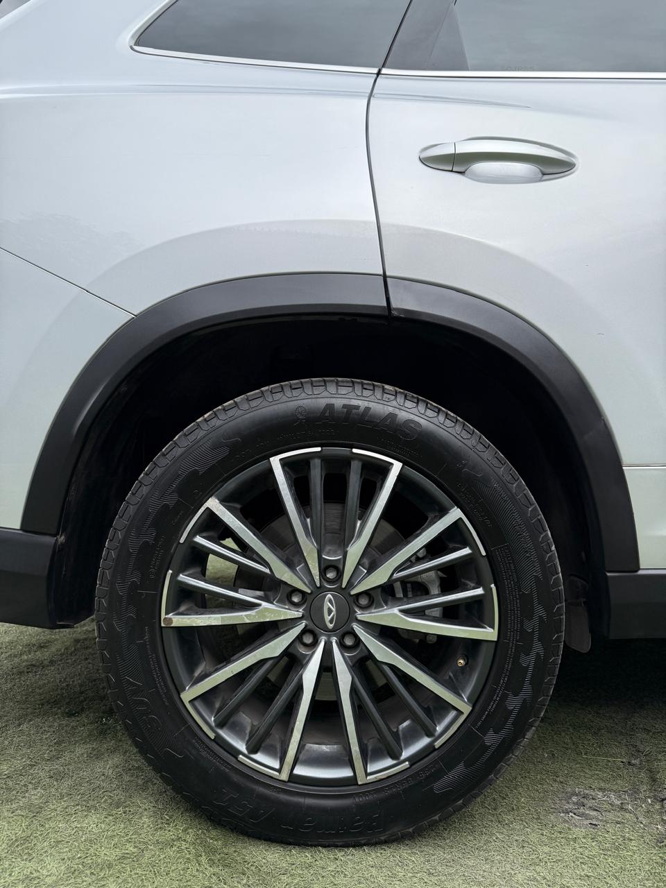 Chery Tiggo 8 Pro 1.6T GLX DCT 2022 (36.870 Km)