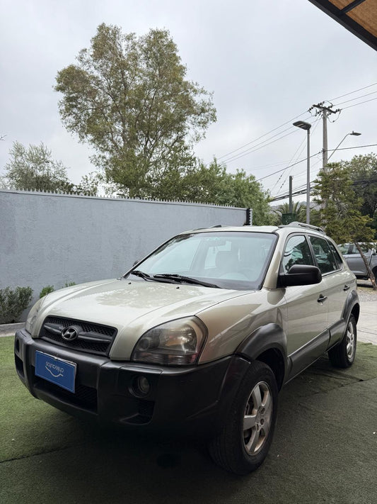 Hyundai Tucson GL 2.0 Automática 2008 (225.100 km)