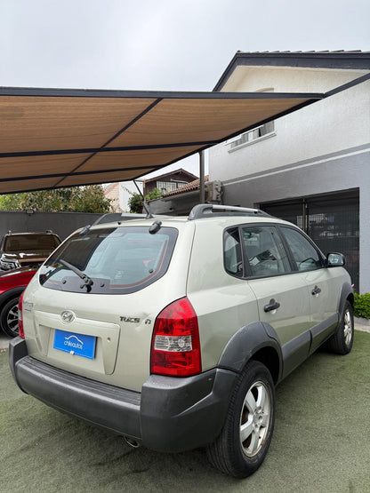 Hyundai Tucson GL 2.0 Automática 2008 (225.100 km)