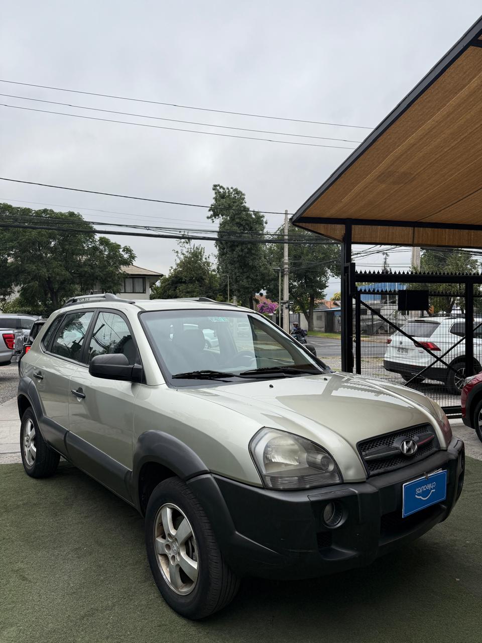 Hyundai Tucson GL 2.0 Automática 2008 (225.100 km)