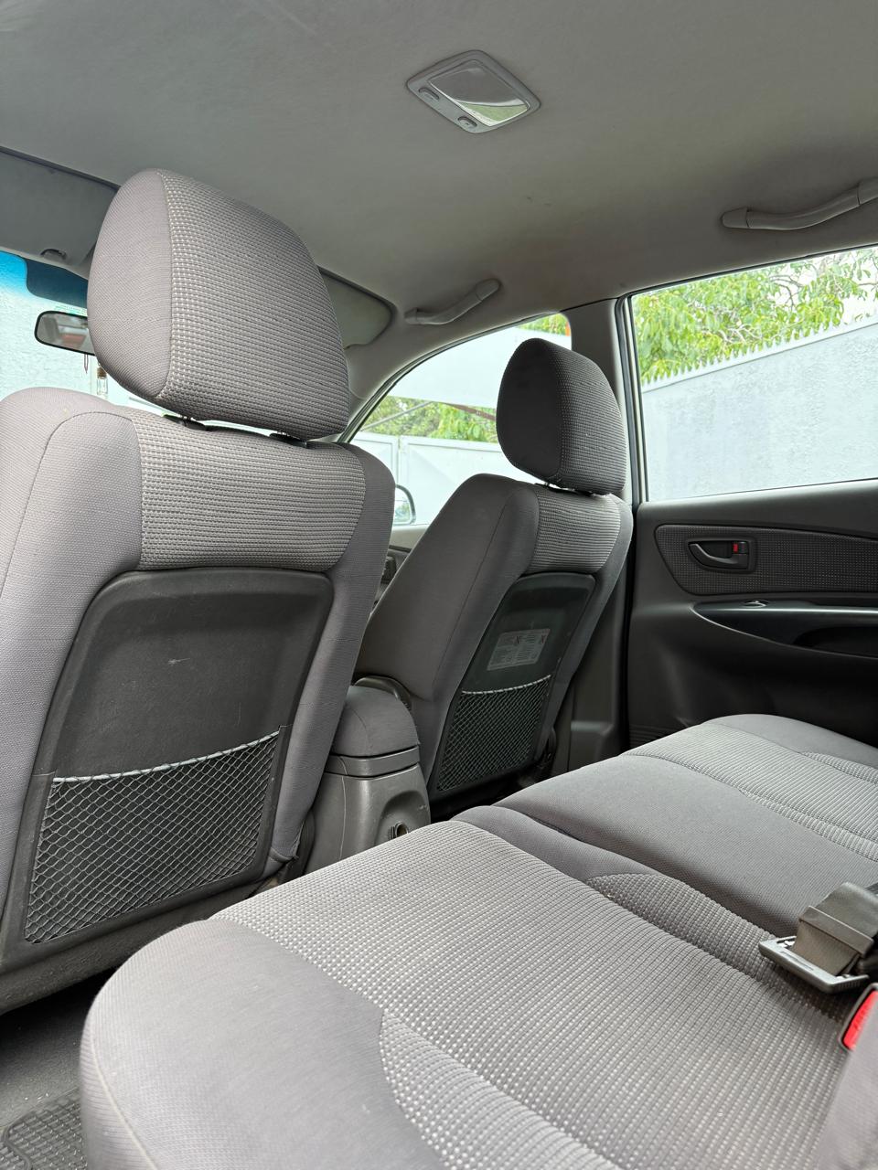 Hyundai Tucson GL 2.0 Automática 2008 (225.100 km)