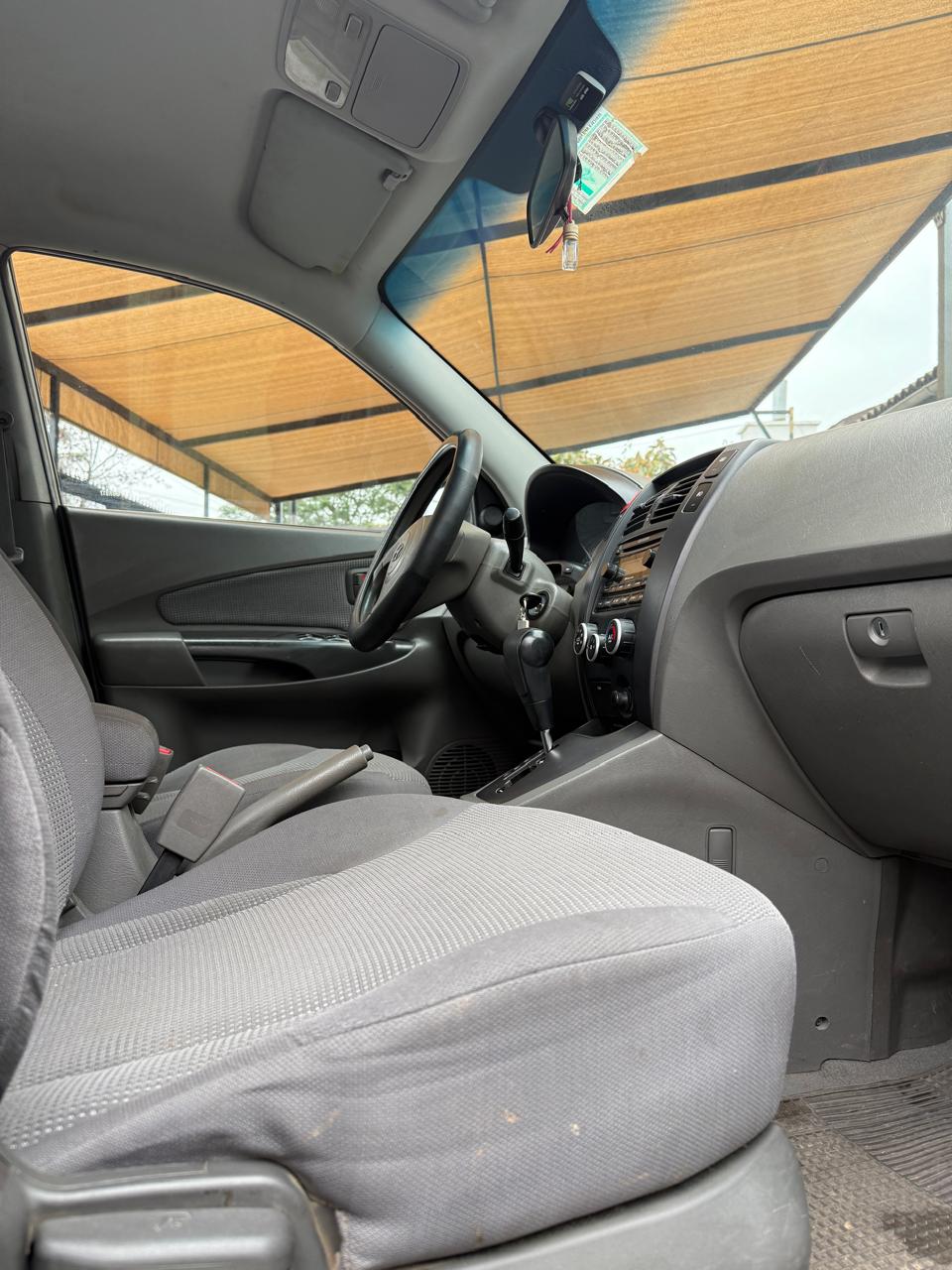 Hyundai Tucson GL 2.0 Automática 2008 (225.100 km)