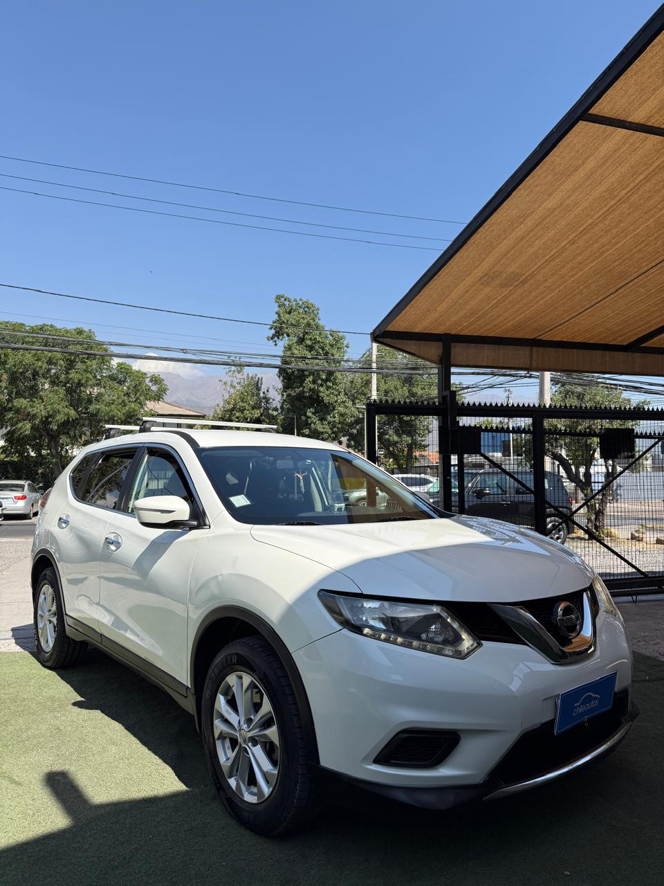 .Nissan X-Trail 2.5 CVT Sense 7A 2016 (127.000 km)