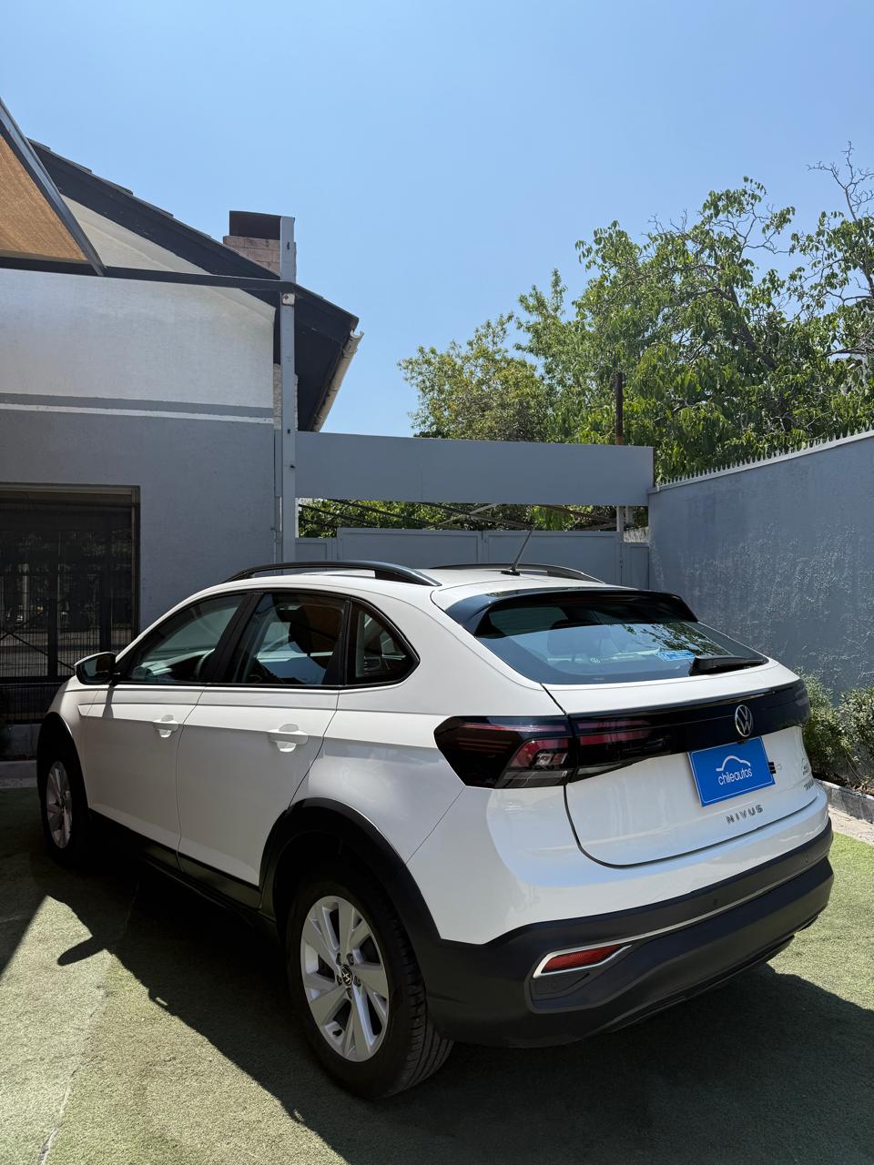 Volkswagen Nivus 1.0 TSI Comfortline 2024 (12.670 km)