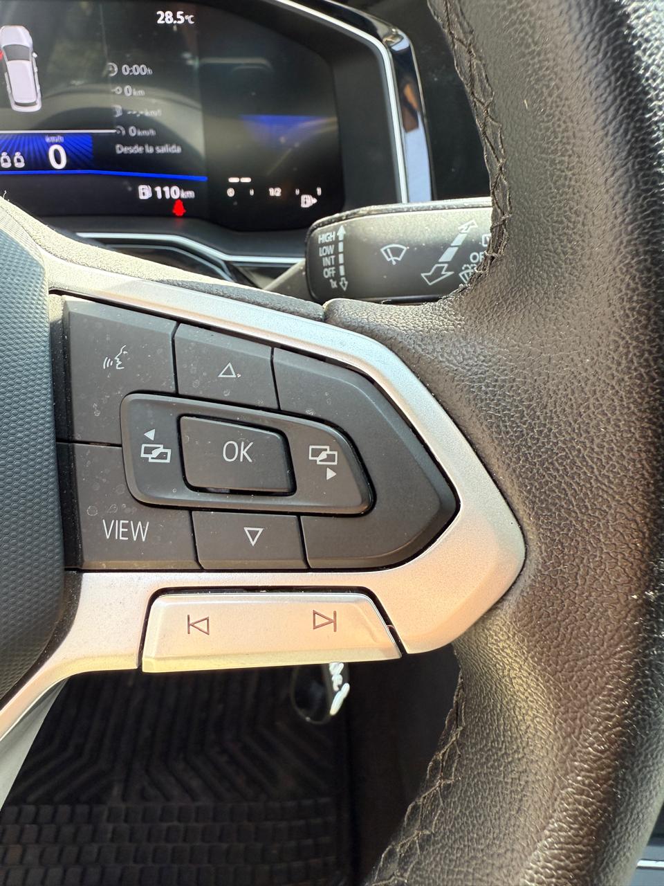 Volkswagen Nivus 1.0 TSI Comfortline 2024 (12.670 km)