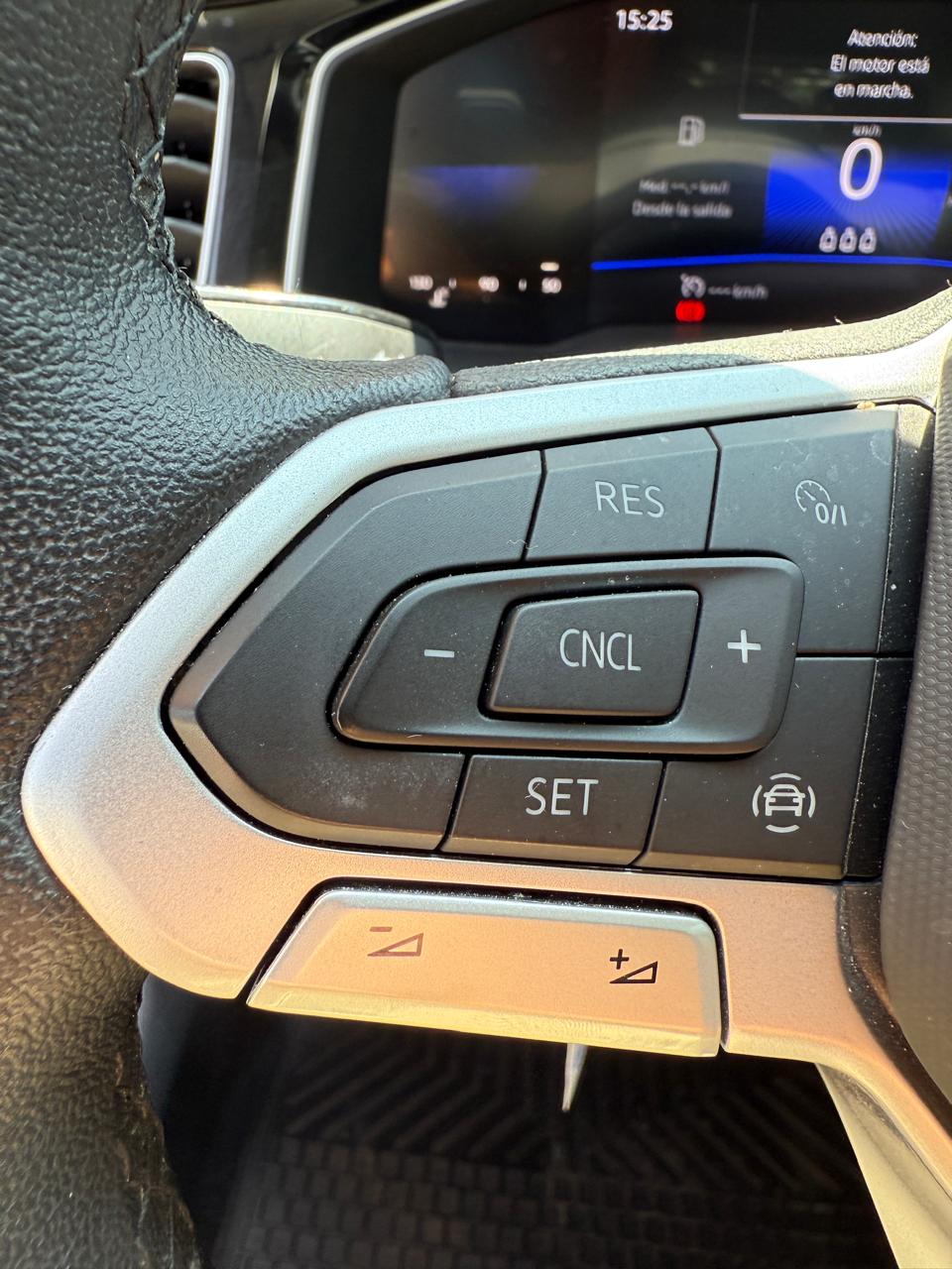 Volkswagen Nivus 1.0 TSI Comfortline 2024 (12.670 km)