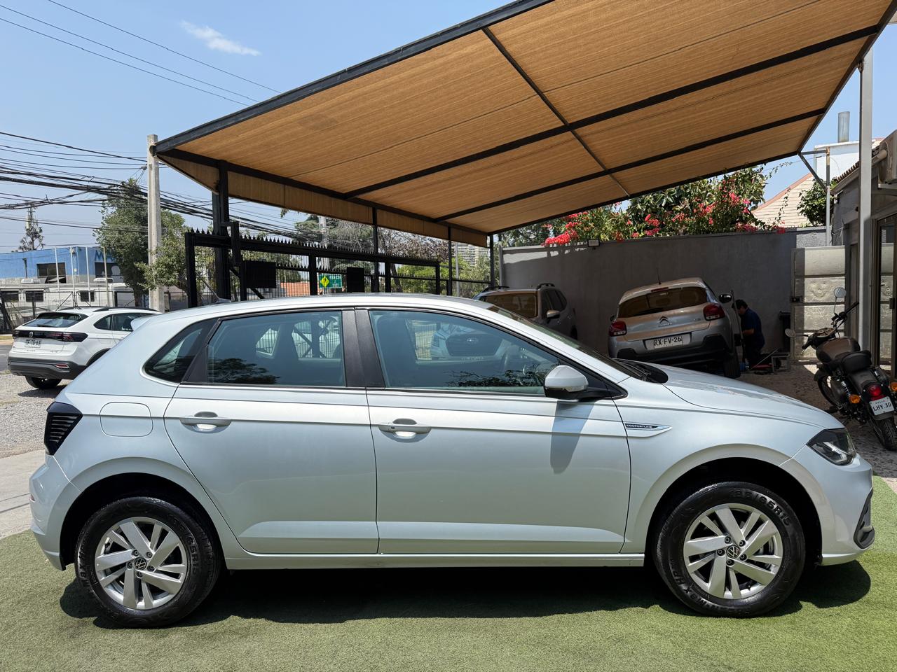 Volkswagen Polo 1.0 Auto Comfortline 2025 (11.900 km)
