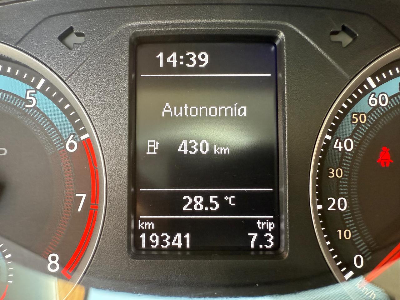 Volkswagen Saveiro 1.6 DC 2025 (19.300 km)