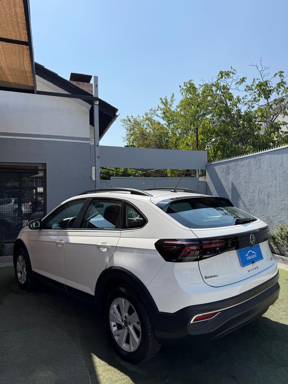 Volkswagen Nivus 1.0 TSI Comfortline 2024 (11.000 km)