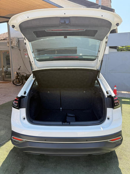 Volkswagen Nivus 1.0 TSI Comfortline 2024 (11.000 km)