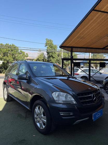 Mercedes-Benz ML 350 4Matic 3.5 CC 2011 (141.000 km)