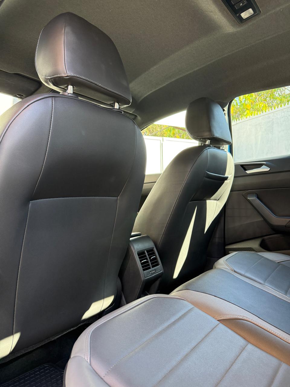 Volkswagen Nivus 1.0 TSI Auto Highline 2023 (66.000 km)