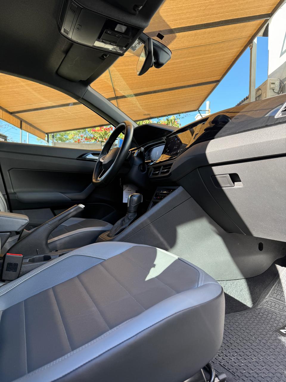Volkswagen Nivus 1.0 TSI Auto Highline 2023 (66.000 km)