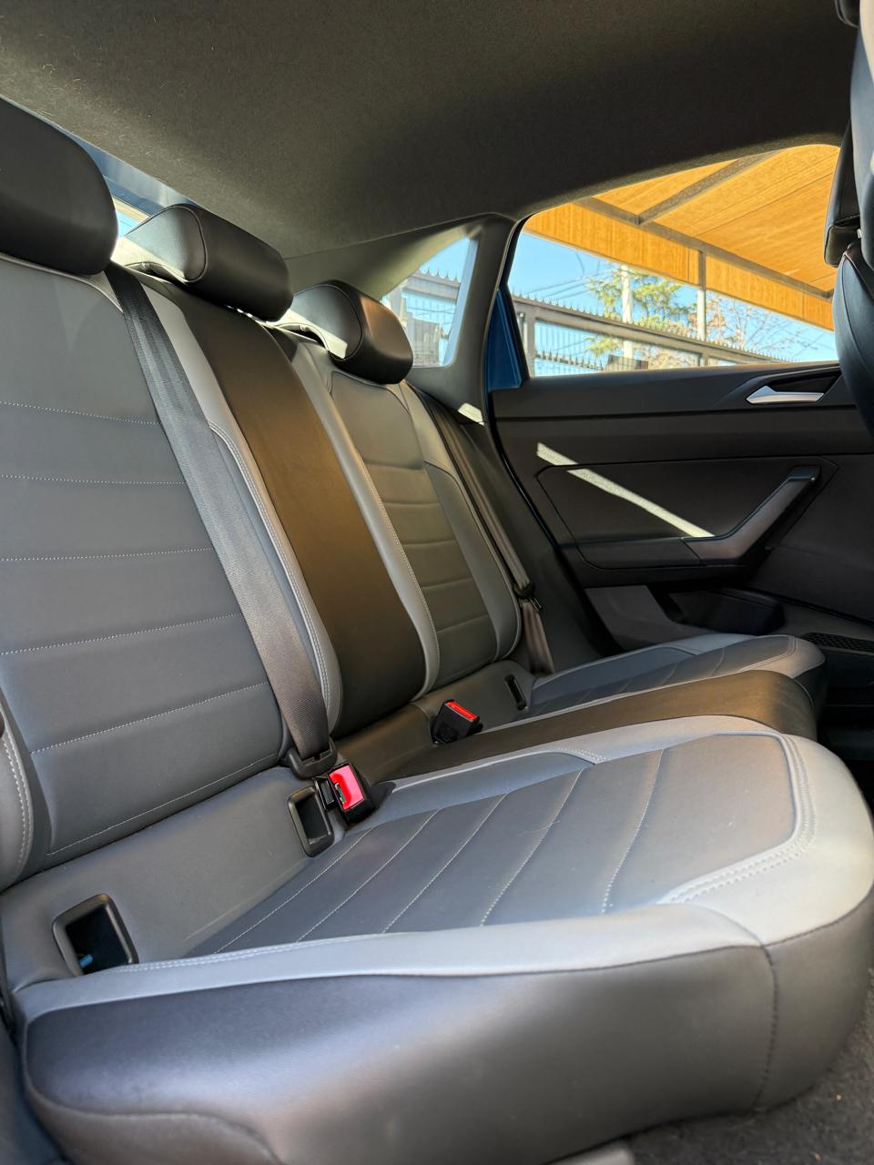 Volkswagen Nivus 1.0 TSI Auto Highline 2023 (66.000 km)