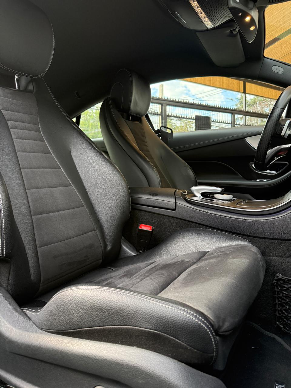 Mercedes-Benz E 200 Coupé 2018 (142.000 km)