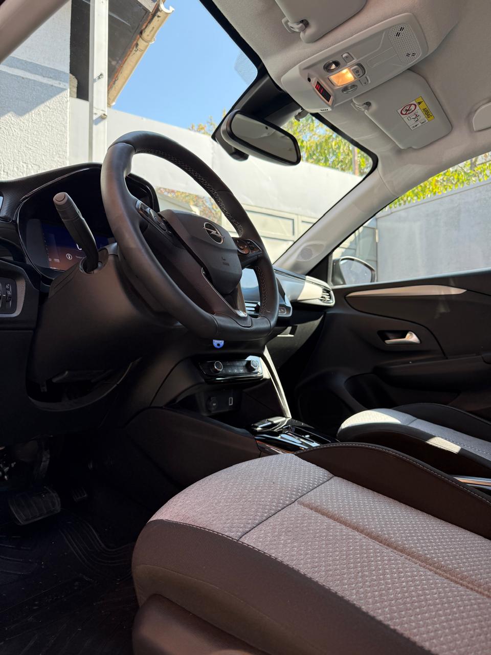 Opel Corsa 1.2T Auto Edition 5P 2025 (15.100 km)