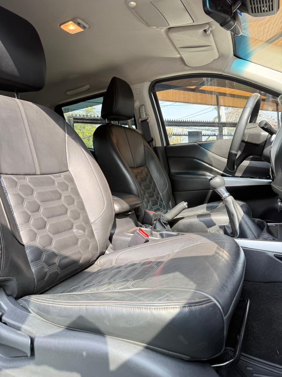Nissan Navara 2.3D DC LE 4WD 2022 (33.573 km)