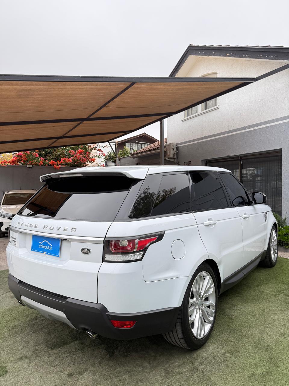 Land Rover Range Rover Sport 3.0 SDV6 HSE Auto 4WD 2017 (90.000 km)
