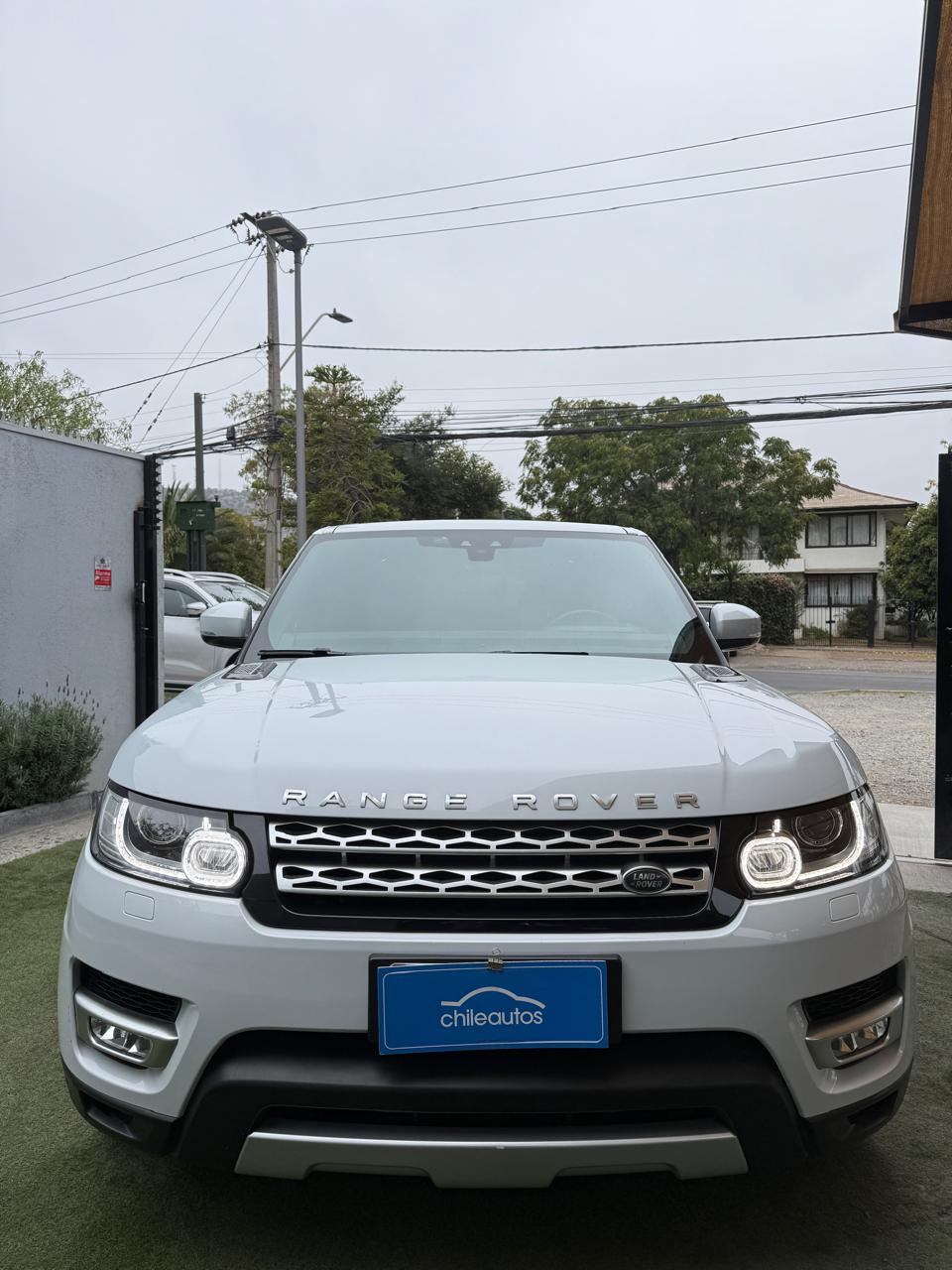 Land Rover Range Rover Sport 3.0 SDV6 HSE Auto 4WD 2017 (90.000 km)