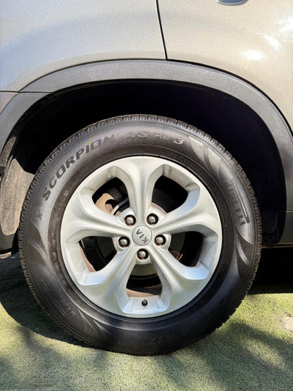 Kia Sorento EX 2.4 7A GSL Auto 2014 (173.000 km)