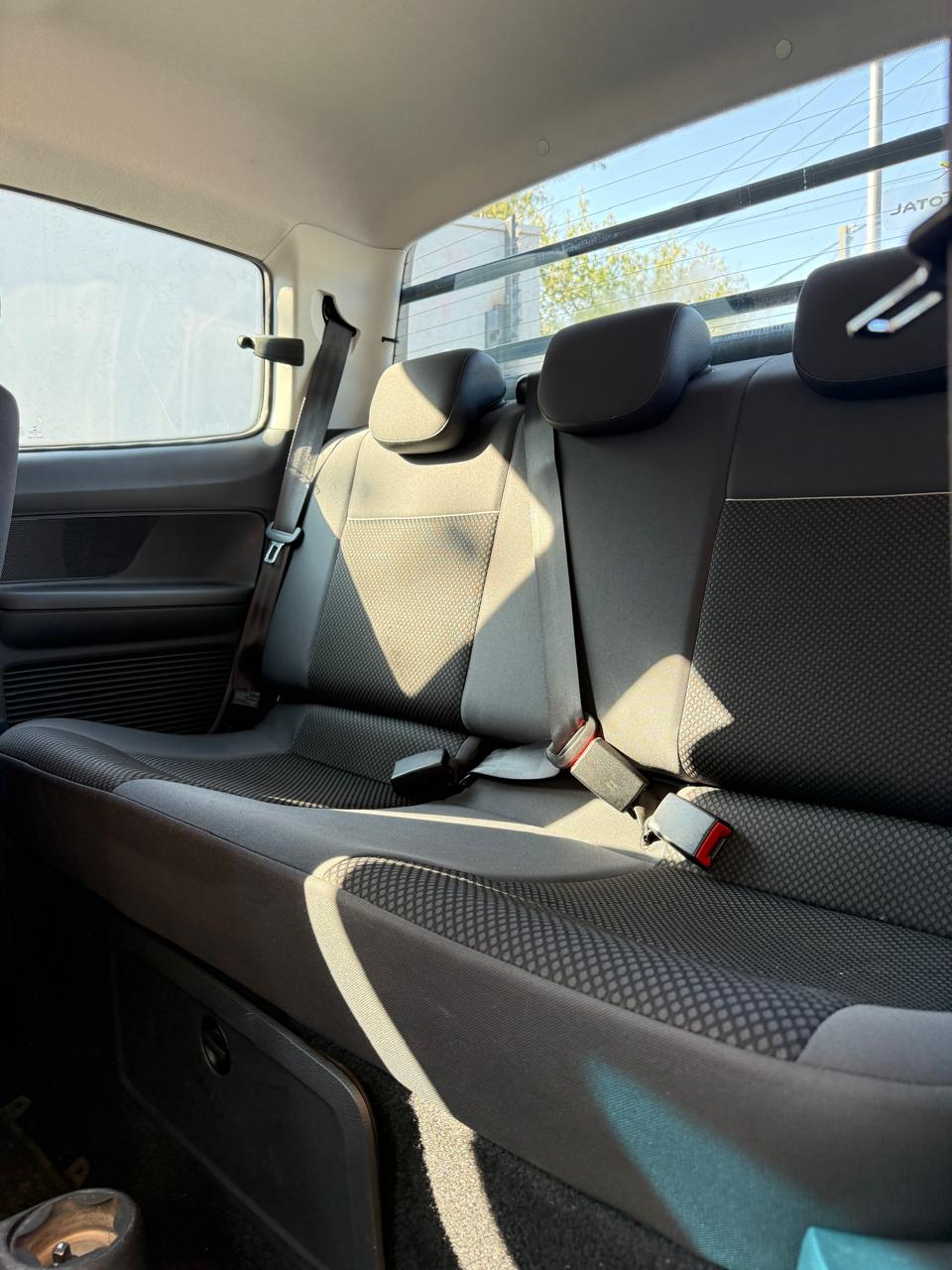 Volkswagen Saveiro 1.6 DC Comfortline 2021 (106.000 km)