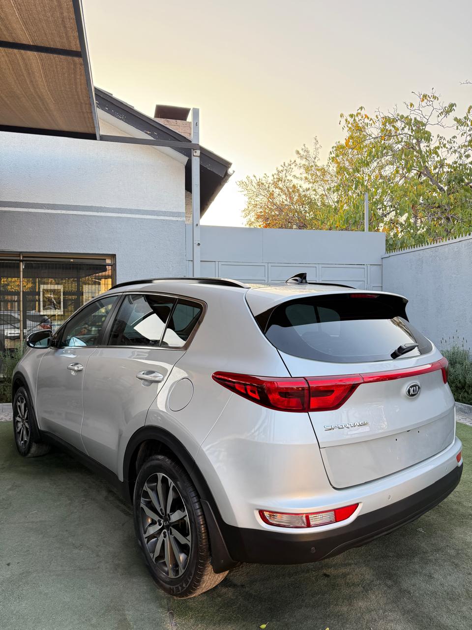 Kia Sportage LX 2.0L GSL 6MT AWD 2018 (158.700 km)