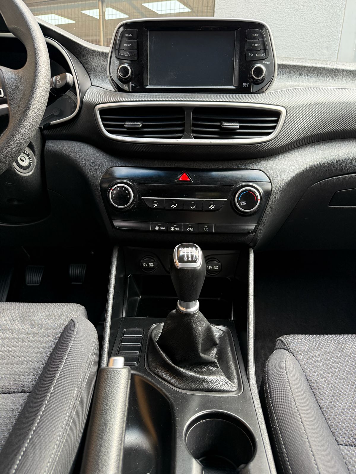 Hyundai Tucson 2.0 Plus 2018 (42.400 km)