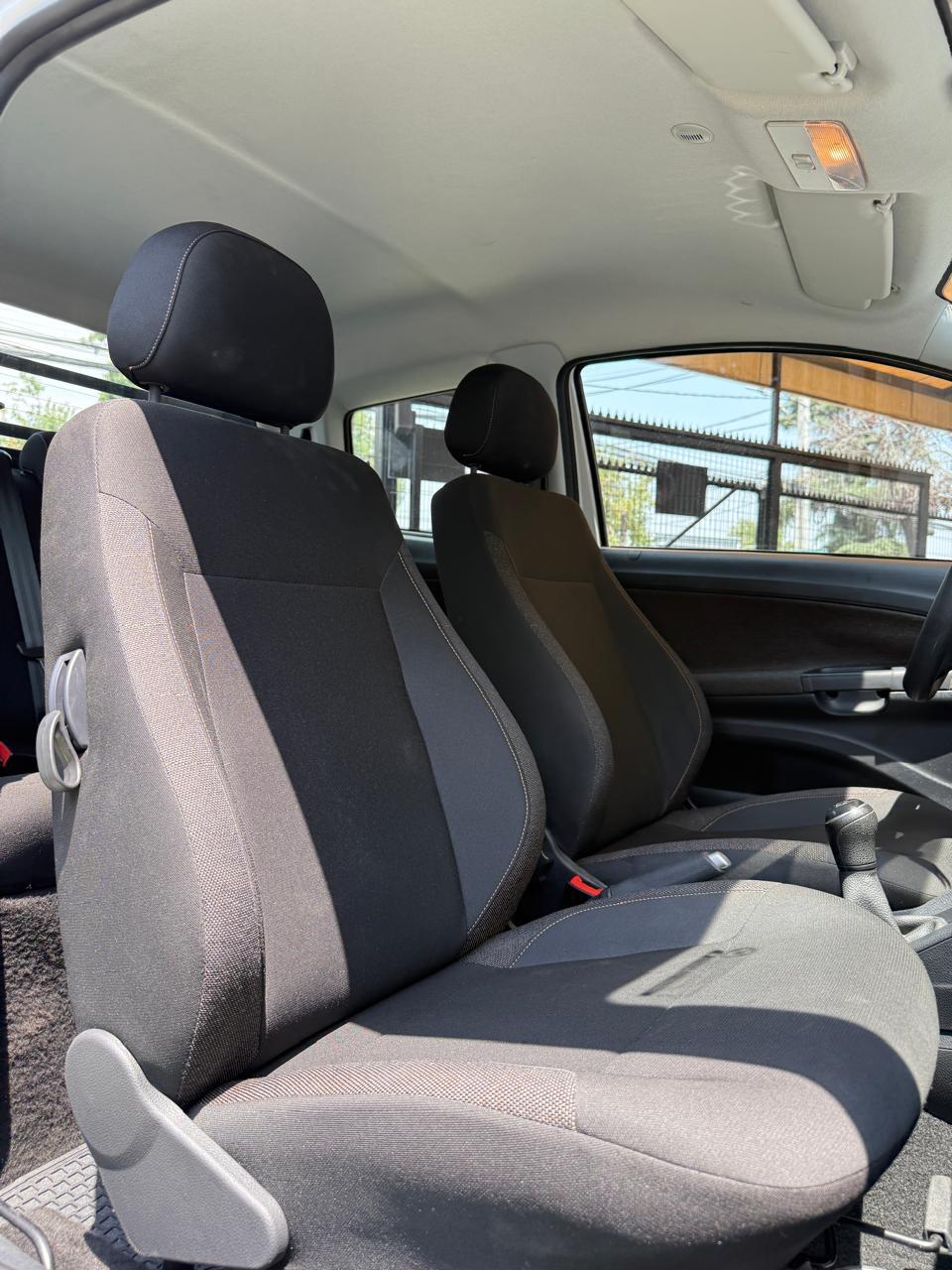 Volkswagen Saveiro 1.6 DC 2025 (19.570 km)