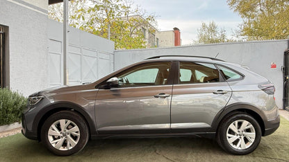 Volkswagen Nivus 1.0 TSI Comfortline 2023 (27.600 km)
