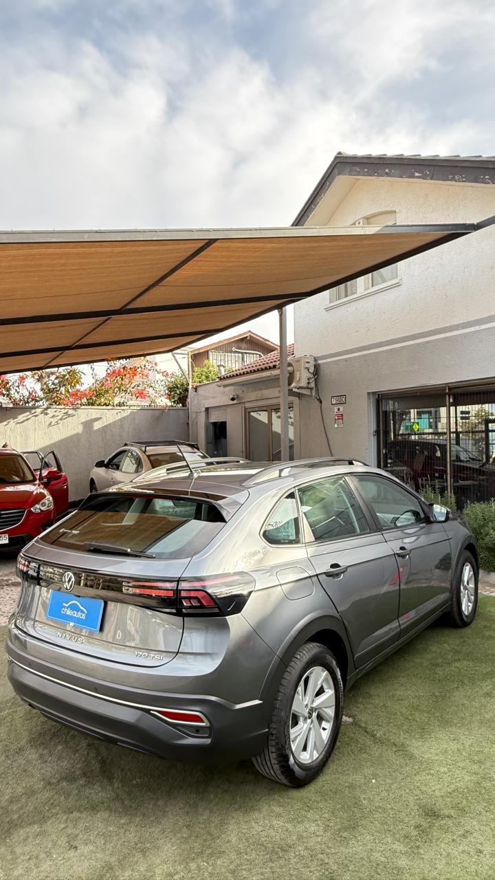 Volkswagen Nivus 1.0 TSI Comfortline 2023 (27.600 km)