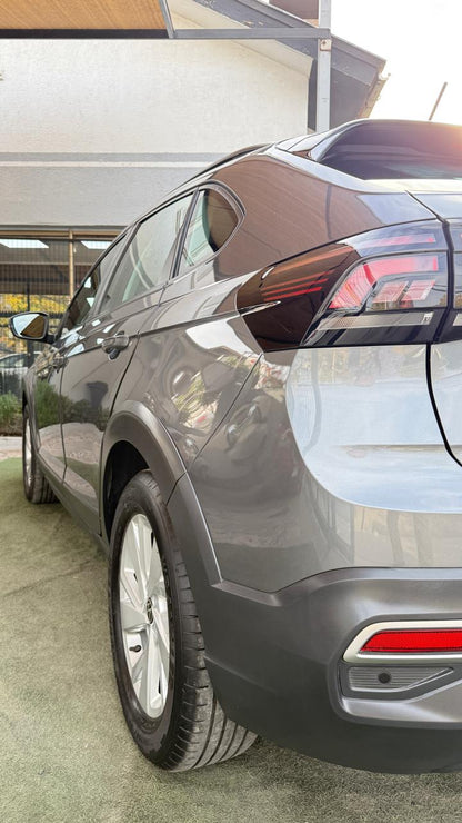 Volkswagen Nivus 1.0 TSI Comfortline 2023 (27.600 km)