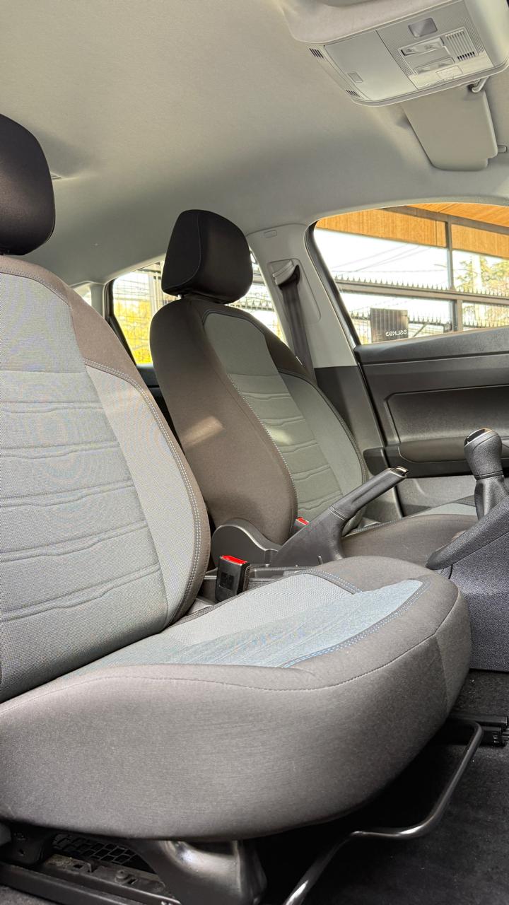 Volkswagen Nivus 1.0 TSI Comfortline 2023 (27.600 km)