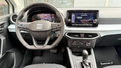 Seat Arona 1.6 Automático FR 2025 (242 km)