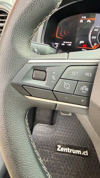 Seat Arona 1.6 Automático FR 2025 (242 km)