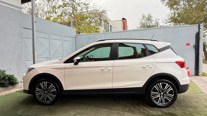 Seat Arona 1.6 Automático FR 2025 (242 km)