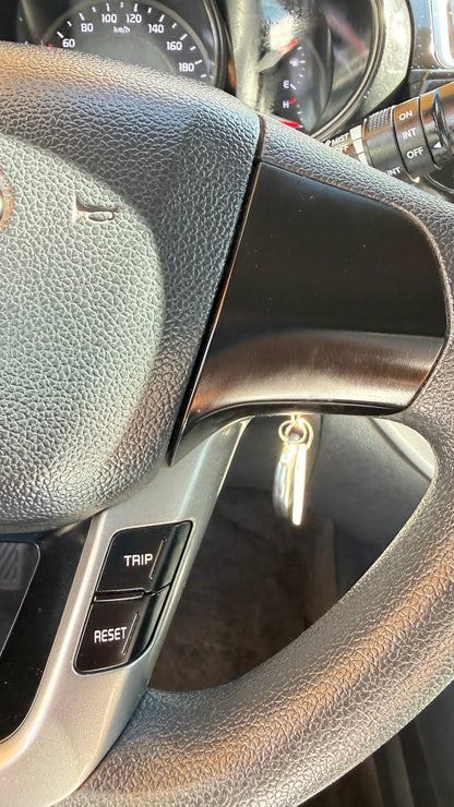 Kia Rio 5 1.4 EX Manual 2015 (117.950 km)
