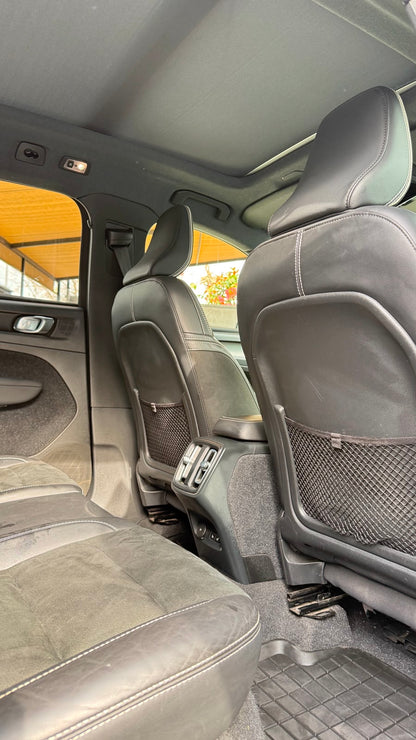 Volvo XC40 2.0 T4 R-Design Automático 2021 (88.995 km)