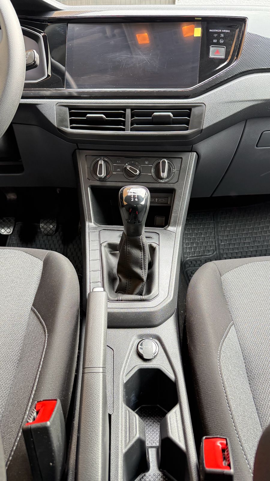 Volkswagen Polo 1.6 Comfortline 2025 (22.500 km)