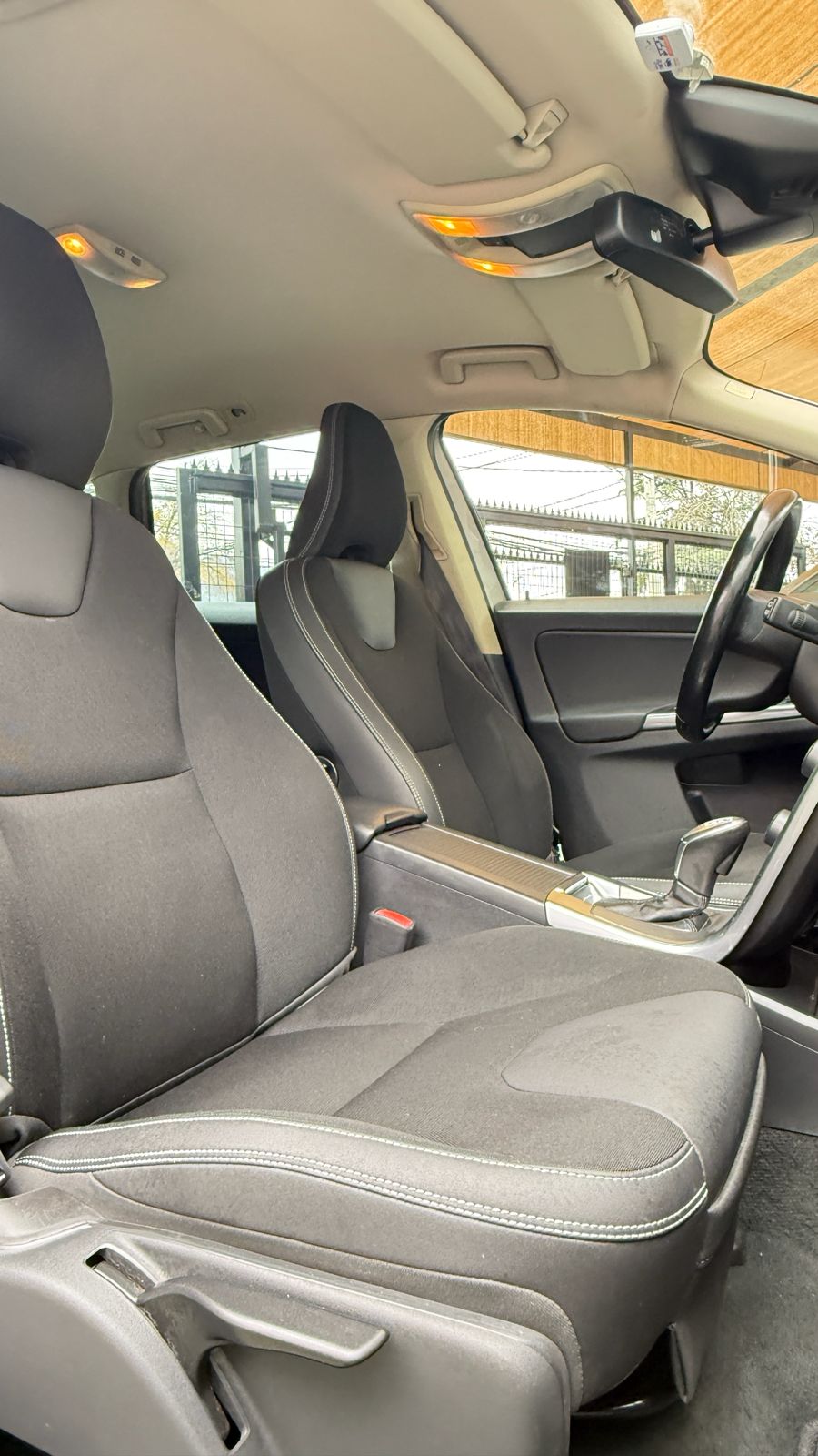 Volvo XC60 2.0 T5 Comfort 4X2 AT 2014 (121.540 km)