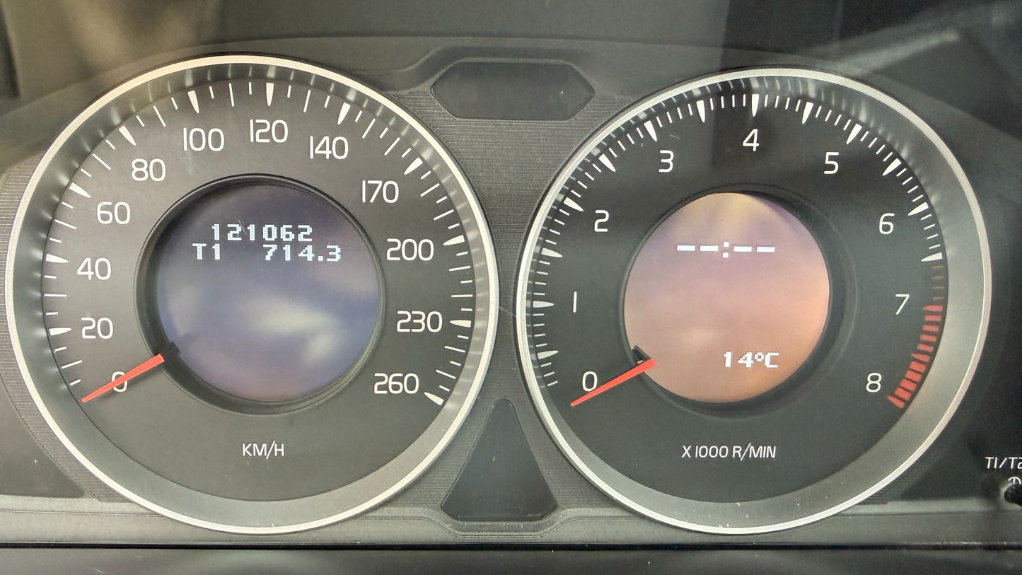 Volvo XC60 2.0 T5 Comfort 4X2 AT 2014 (121.540 km)