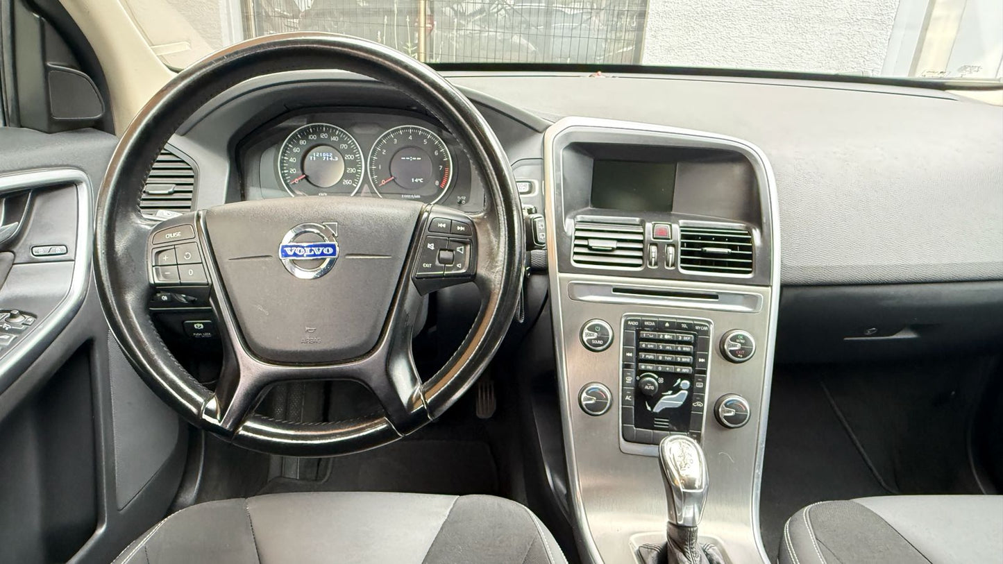Volvo XC60 2.0 T5 Comfort 4X2 AT 2014 (121.540 km)