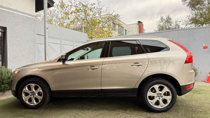 Volvo XC60 2.0 T5 Comfort 4X2 AT 2014 (121.540 km)
