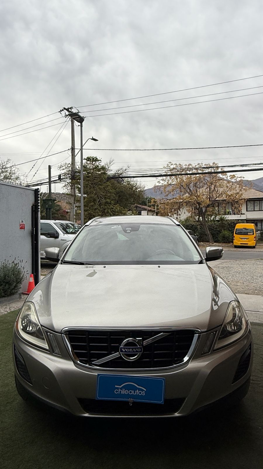 Volvo XC60 2.0 T5 Comfort 4X2 AT 2014 (121.540 km)